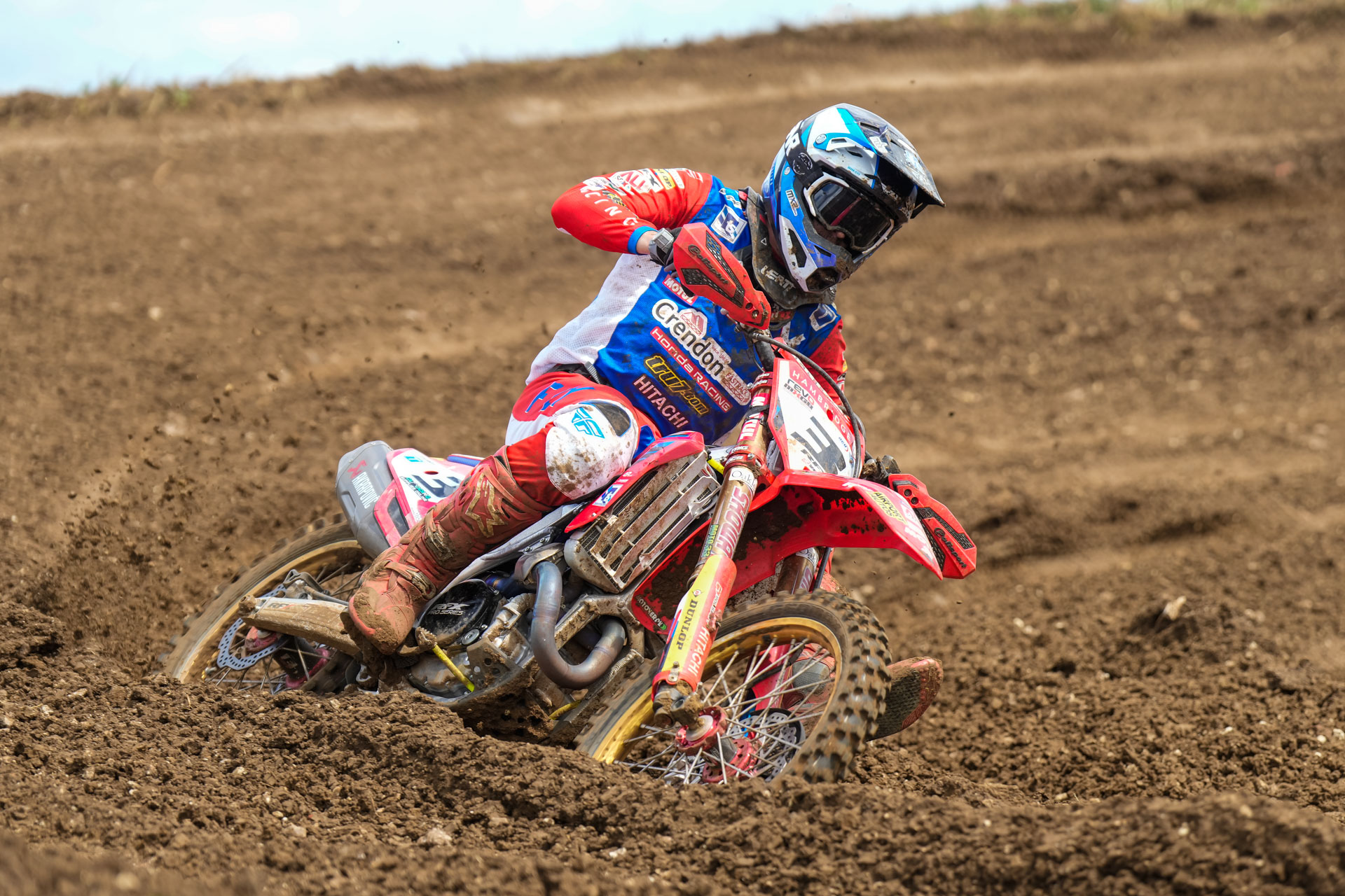 Gilbert’s MX Nationals winning run continues but Mewse still leads the series