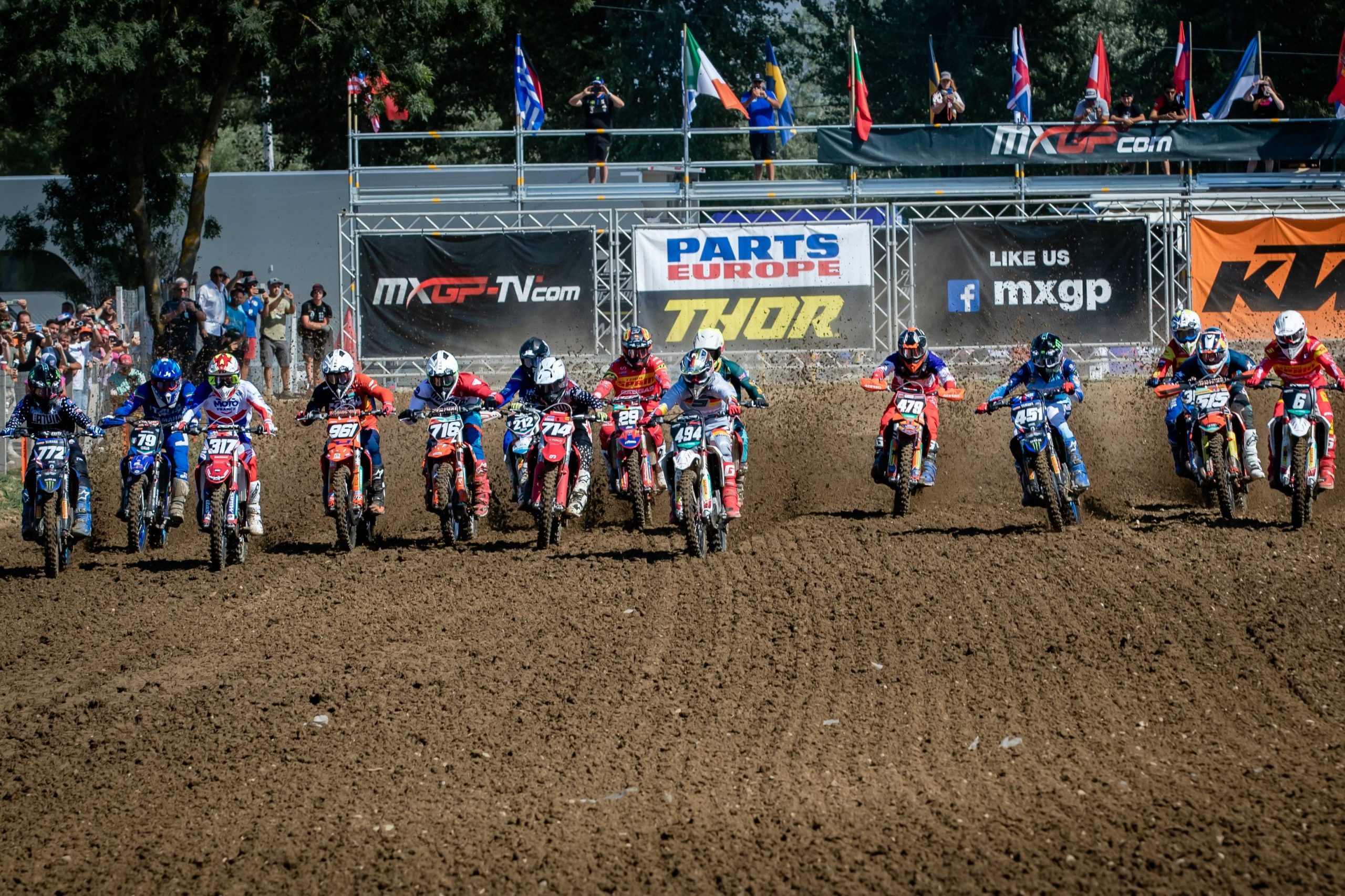 Valin, Heitink and Cirulis crowned 2023 FIM Junior World Champions and World Cup winner in Romania