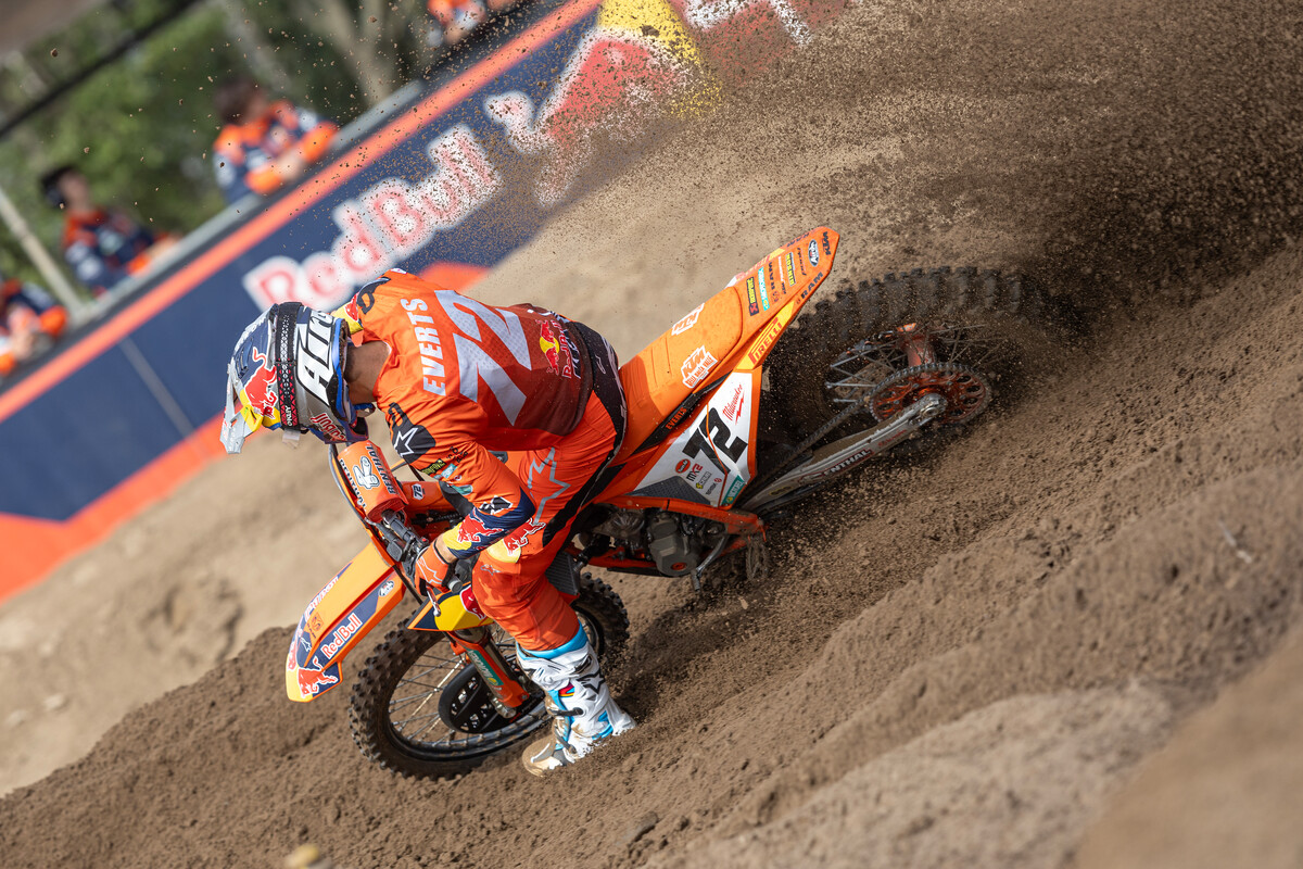 Everts tackles tough Lommel sand for MX2 Belgian Grand Prix top four