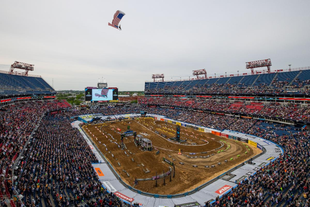 Jett Lawrence Wins Nashville Supercross, Re-Claims Sole Possession of Red Plate