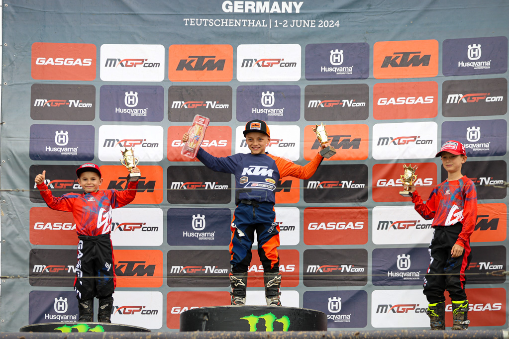 Jonas Moutin dominates in Germany at Round 2 of the 2024 Junior E-Motocross Series
