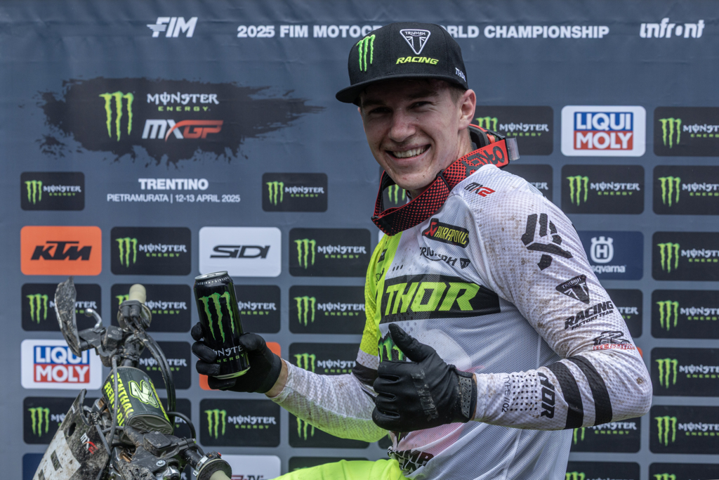 Camden McLellan extends contract with Triumph Factory Racing for 2 Years