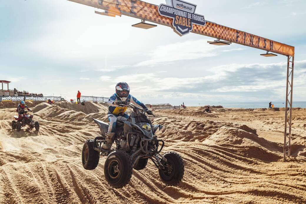 Sand star Violet extends Quad class lead at Ronde des Sables Hossegor-Capbreton